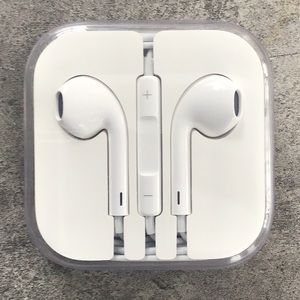 Earphones for iPhone
